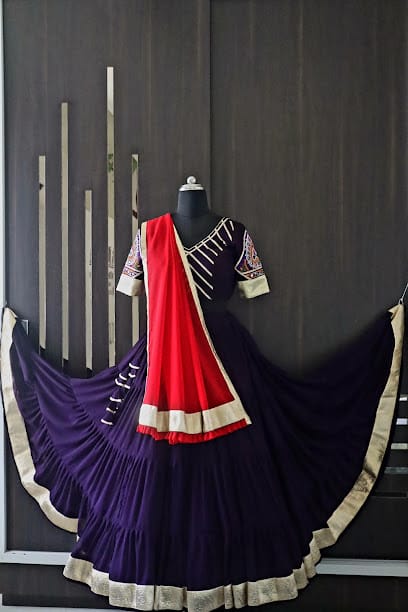 Ethnic Attire by chetna | Navratri chaniya choli | Garba dress | dandiya| lehenga choli in Jamnagar - NO RENT only SELLING business photograph