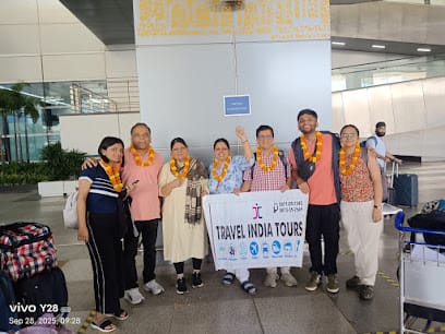 TRAVEL INDIA TOURS - Best Travel Agency in Delhi | Cab/Taxi Booking | Hotel Booking | Air Ticket Booking business photograph