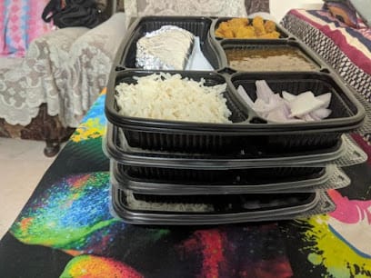 The Tiffin Boxx business photograph