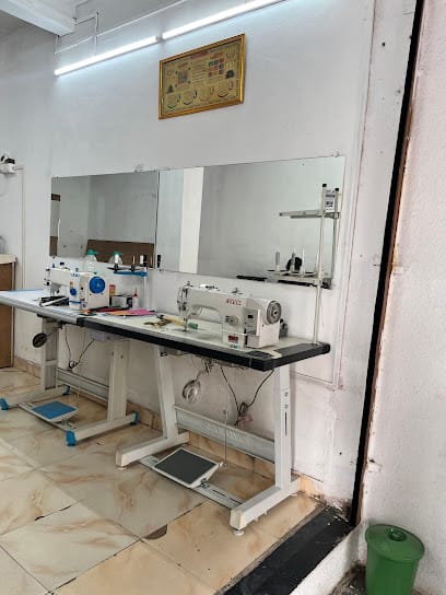 Vaseem Tailors Alteration business photograph