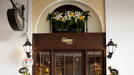 KRAMONDE Luxury Home Decor & Gifts business photograph