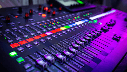 Aproaudio Event & Entertainment company (wedding planner, Dj, Sound, Lighting’s, Trussing & Led Dance Floor) DJ in nashik business photograph