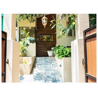 Mrinalini Designs | Ethnic Blouse & Saree Boutique for Elegant Fashion in Kowdiar, Thiruvananthapuram business photograph