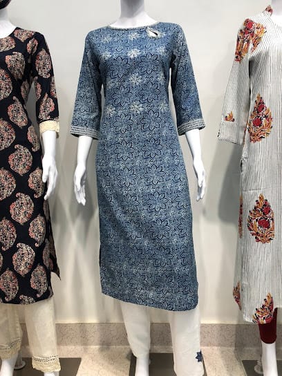 Rubies Collection Nashik - Ladies Wear Nashik Clothing Shop business photograph