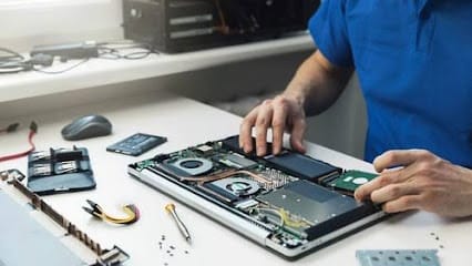 Laptop Service Center business photograph