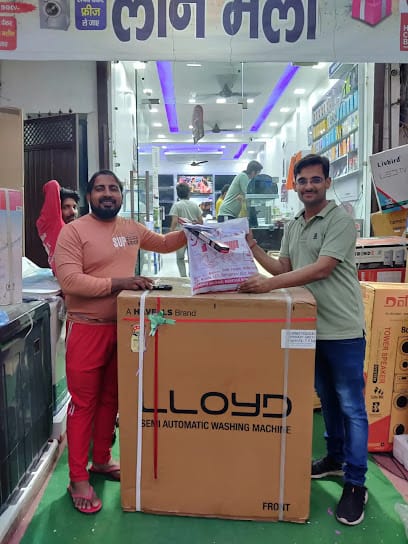 Madan Electronics business photograph