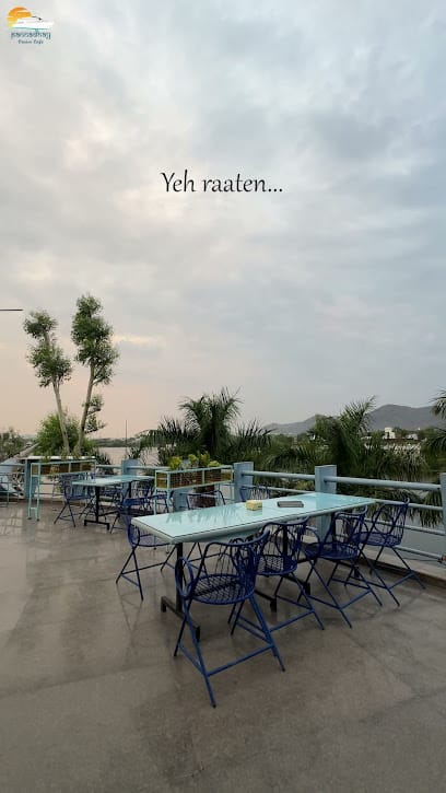 Pannadhay Cruise Restaurant business photograph