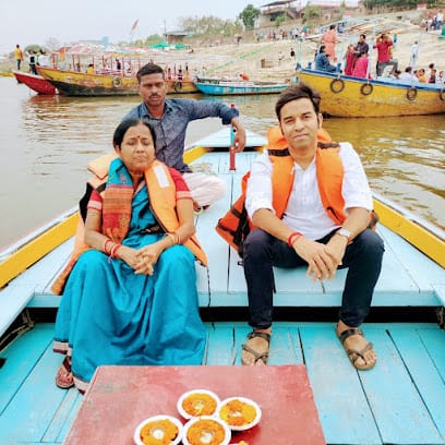Varanasi Boat Booking business photograph