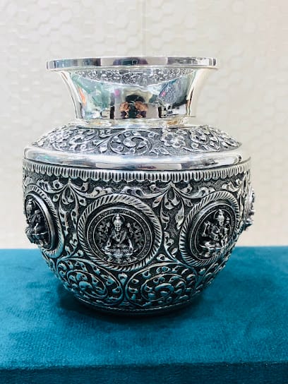 Silver Palace business photograph