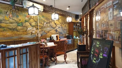 Gung The Palace business photograph