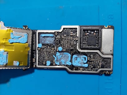 Salim Electronics And Mobile repair business photograph