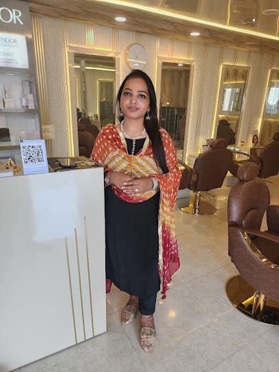 Ashmmita business photograph