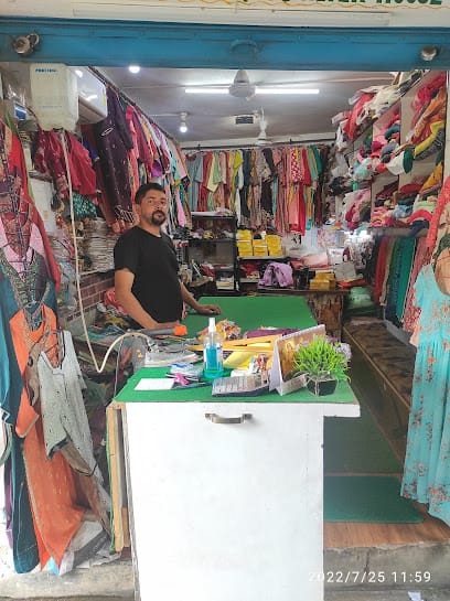 White Way Fashion Boutique business photograph