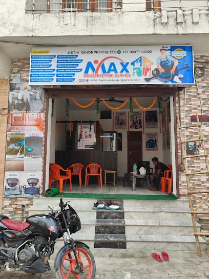 Max housekeeping service business photograph