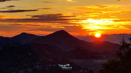 Trip The Himalaya business photograph