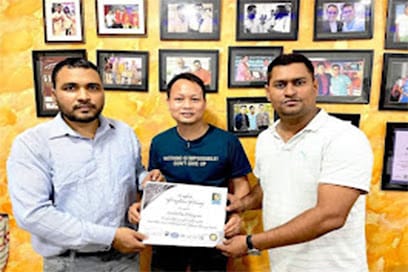 M-Fix Mobile Repairing service business photograph