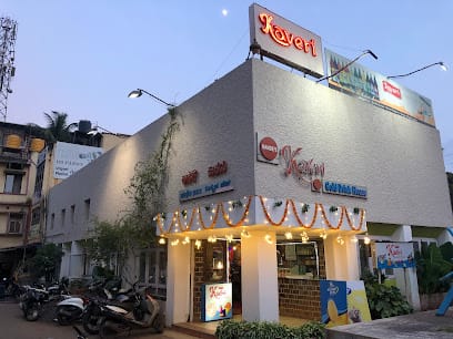 Hande’s Kaveri Cold Drink House business photograph