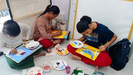 Komal Tambekar's Art Studio - Painting Classes & Art Gallery business photograph