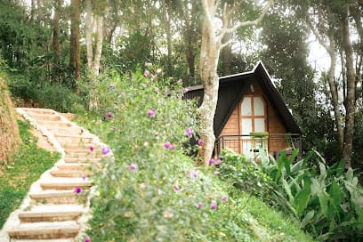 GARDEN OF EDENS-MUNNAR business photograph