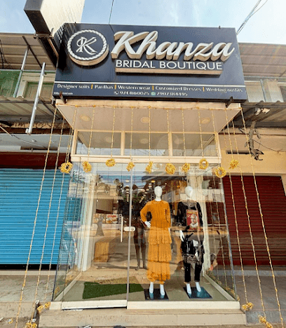 Khanza boutique business photograph
