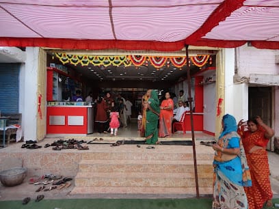 CENTRE POINT MOBILE AND ACCESSORIES business photograph