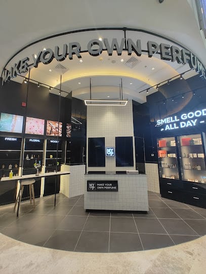 Wide cleaning services business photograph