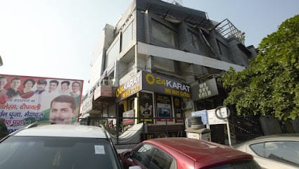 24Karat we buy gold (South Ex ) gold silver buyer south delhi | selling gold for cash business photograph