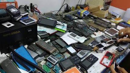 R S mobile solution business photograph