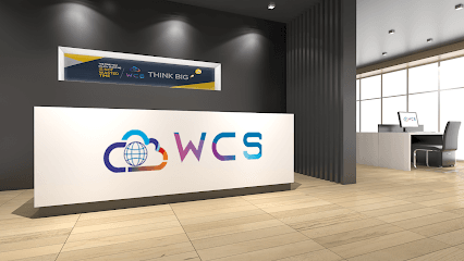 Worldwide Cloud Solutions business photograph