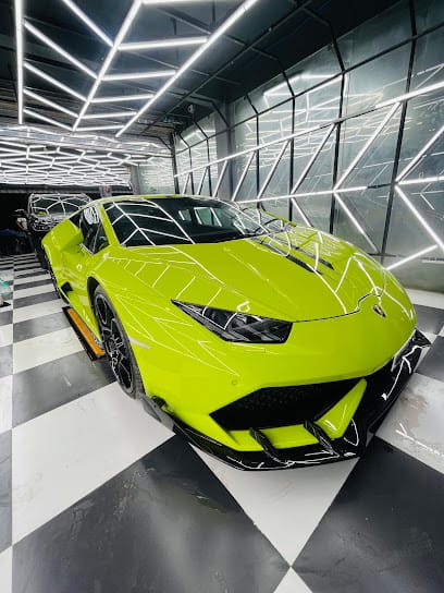 Detailing Mafia business photograph