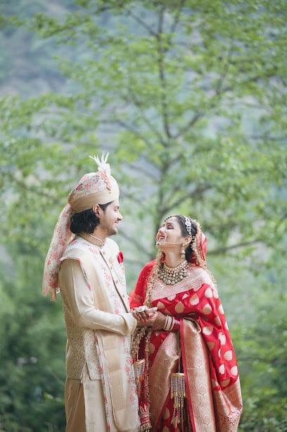 Prism Eye Productions | Best Wedding and Pre-wedding photographer in Dehradun | Rishikesh | business photograph