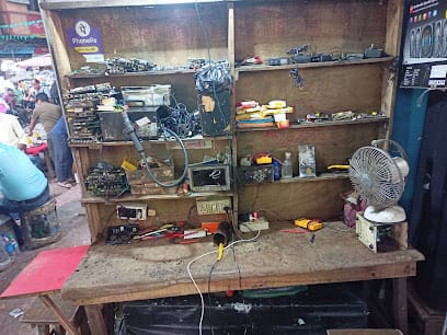 Aman repair shop business photograph