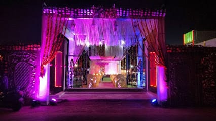 Sunita Garden business photograph