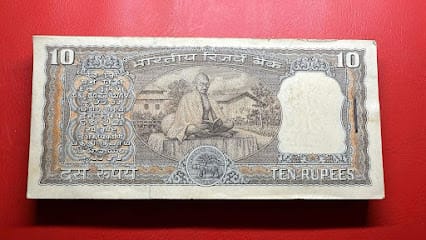 Madan Lal Anand Antique Notes and coins business photograph
