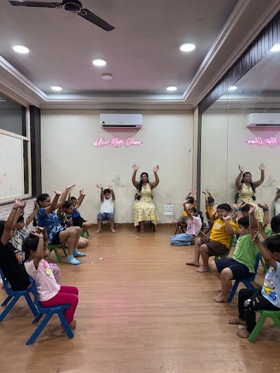 UTSAVI master classes Lucknow business photograph