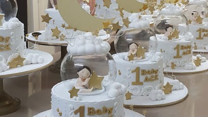 Authentique Bites Designer Cakes & Baking classes business photograph