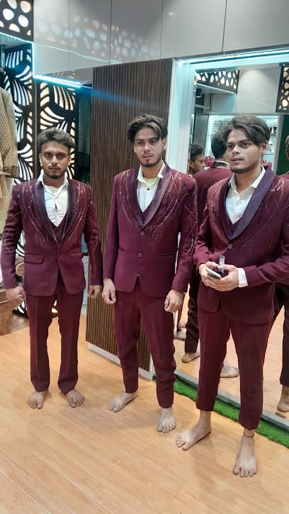 SHRI KRISHNA SHERWANI AND LEHNGA PARLOUR business photograph