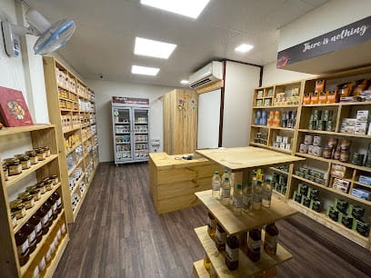 Wespice Adyar Store Homemade Chocolates, Tea, High quality Spices business photograph