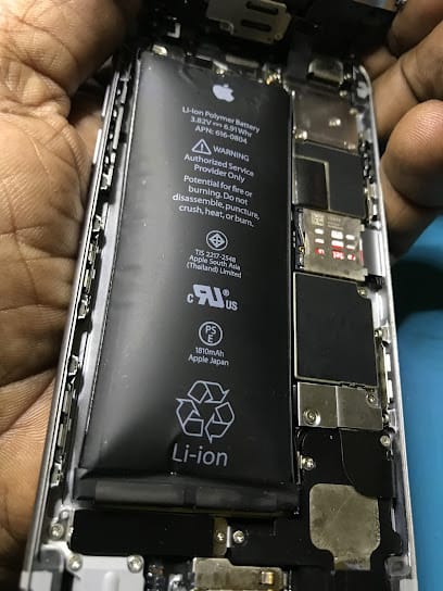 iBerry iphone service in Thrissur business photograph