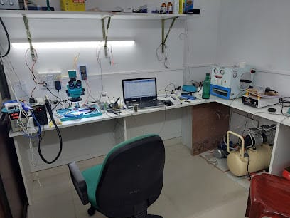 Repair Hub business photograph