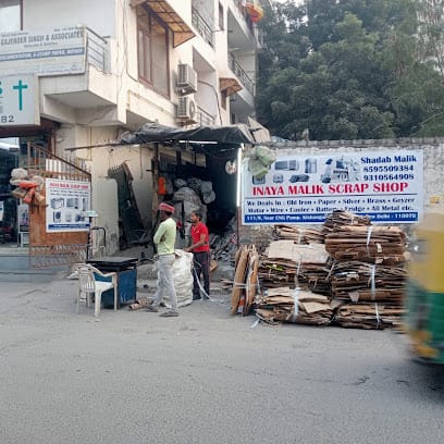 Inaya Malik Scrap Shop business photograph