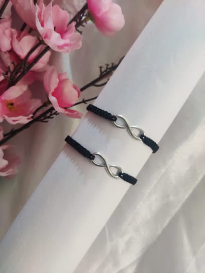 The Crafty Store - Resin & Handmade Jewelry business photograph