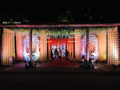 Sadachi Paradise business photograph