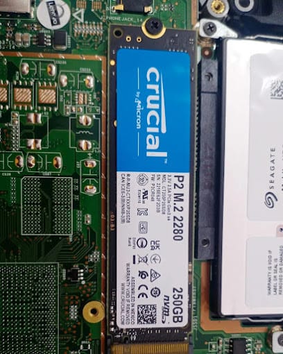 Laptop Service centre Thiruvalla CYBER ZONE SYSTEMS business photograph