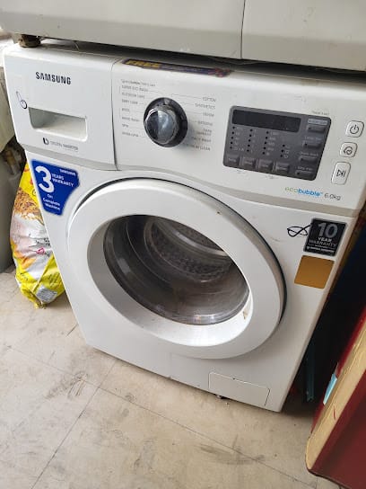 X Electronics business photograph