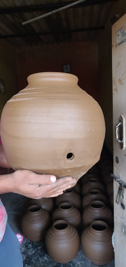 POTTERY CLAYLIGHT business photograph