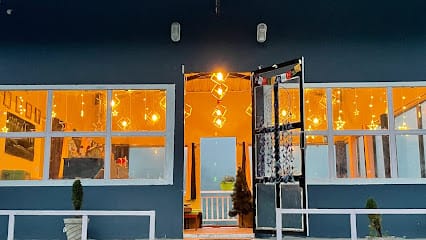 Snow N Shades Resort and Cafe business photograph