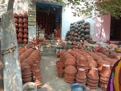 Pots wholesale shop business photograph