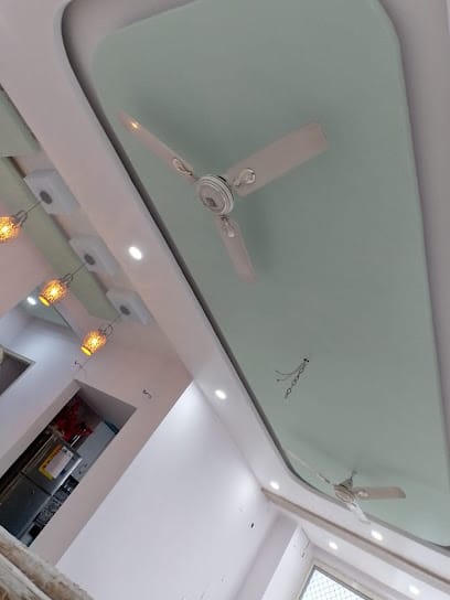 ifixit electronics services business photograph