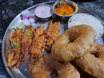 Trupti Malavani Macchi Khanaval business photograph